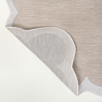 Alice Classic Cottage Two-tone Scalloped Indoor/Outdoor Area Rug